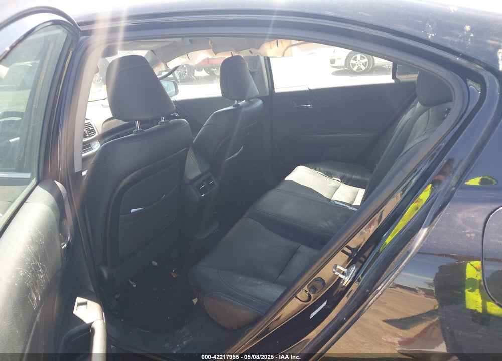 2013 HONDA ACCORD EX-L VIN: 1HGCR2F80DA213995