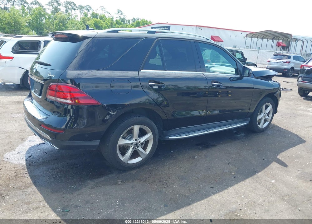 2018 MERCEDES-BENZ GLE VIN: 4JGDA5HB1JB070660