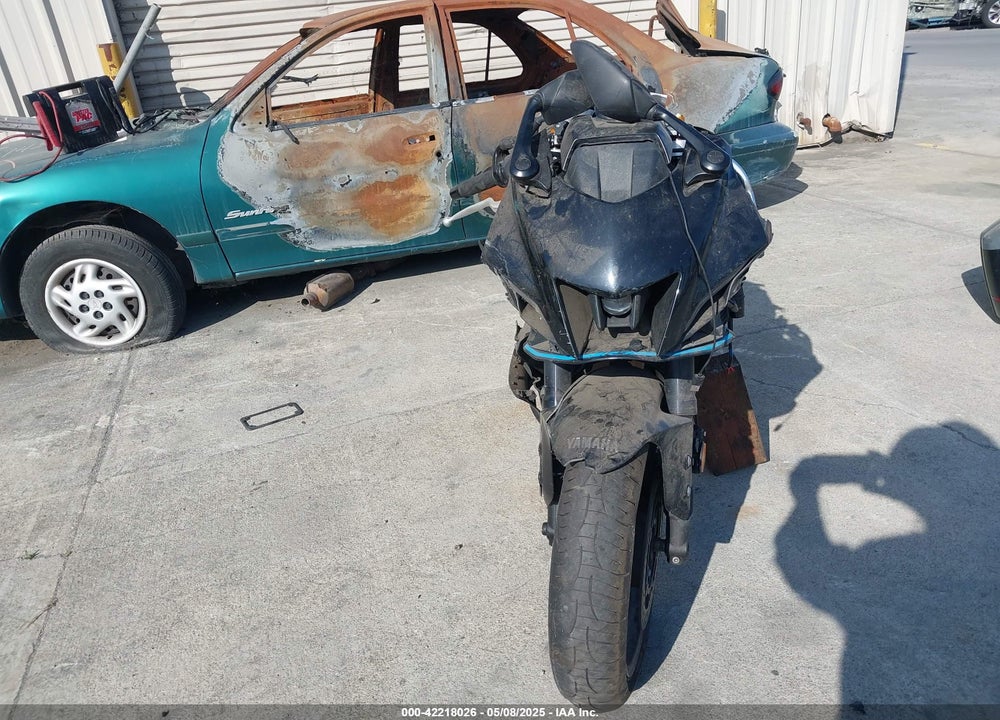 2023 YAMAHA YZFR7 VIN: JYARM38Y6PA001435