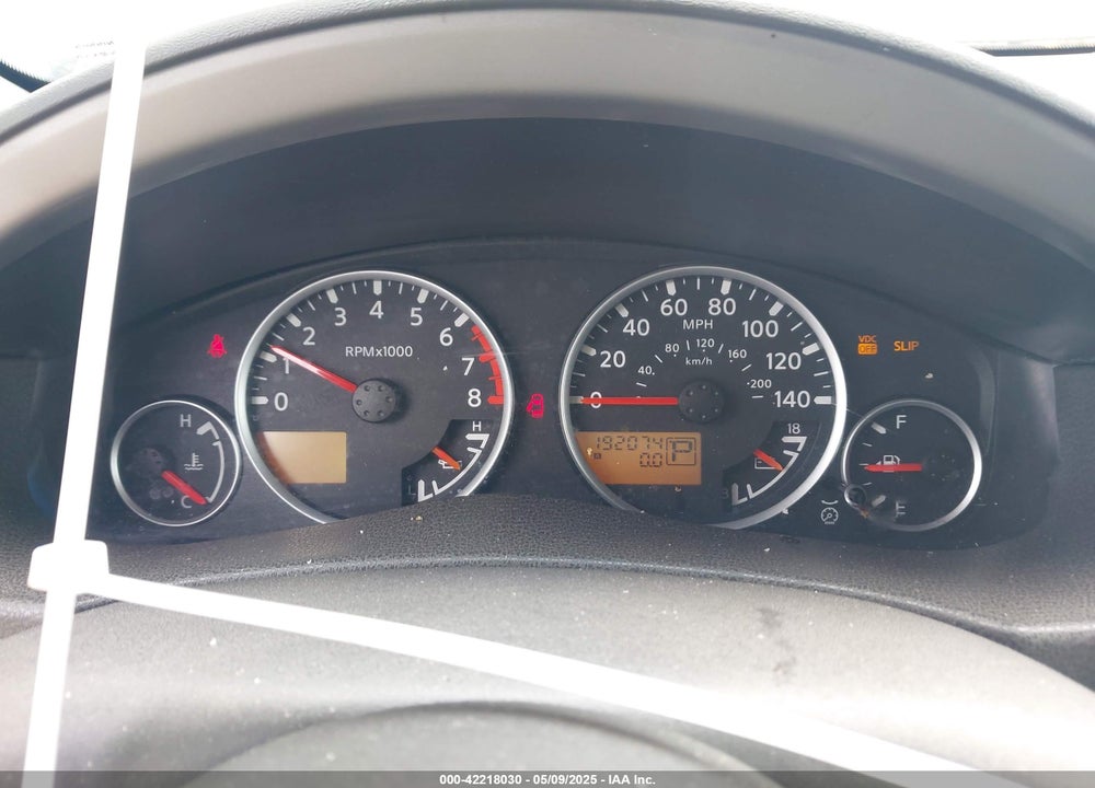 2005 NISSAN PATHFINDER VIN: 5N1AR18WX5C740388