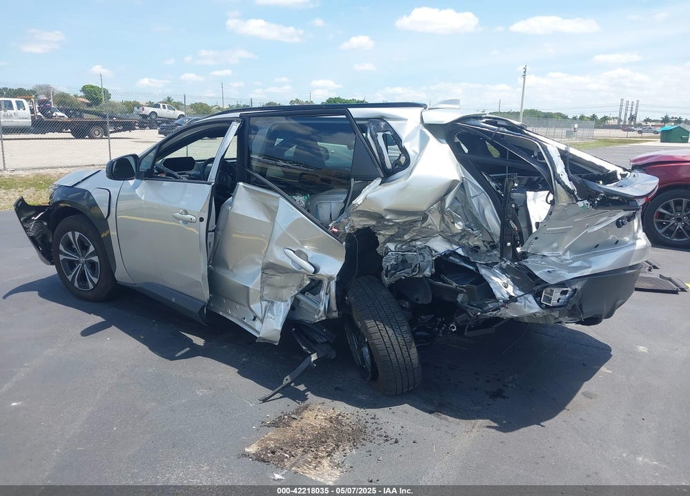 2024 TOYOTA BZ4X XLE VIN: JTMAAAAA2RA052994
