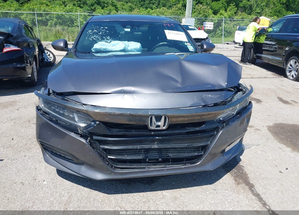 2018 HONDA ACCORD VIN: 1HGCV1F32JA214393