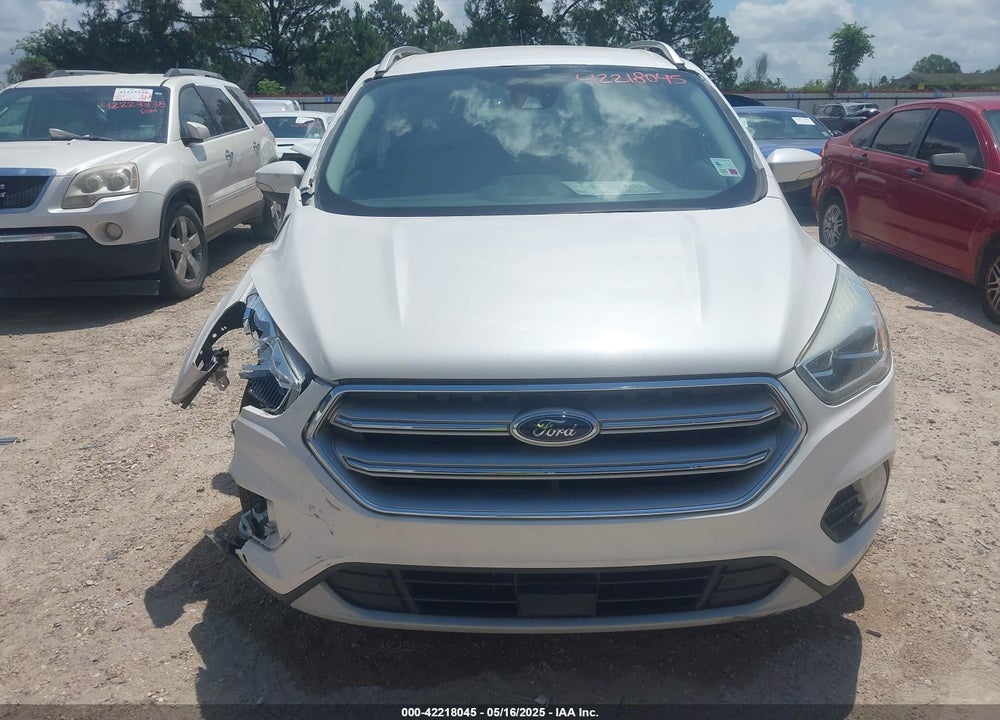 2017 FORD ESCAPE VIN: 1FMCU0J95HUE43470