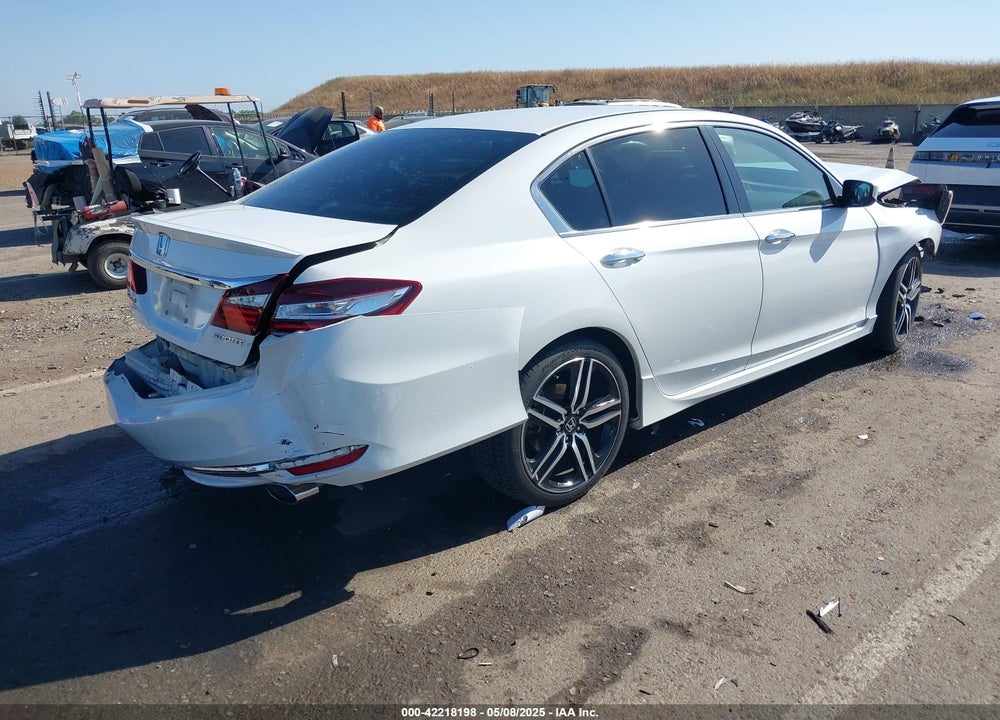 2017 HONDA ACCORD VIN: 1HGCR2F55HA304899