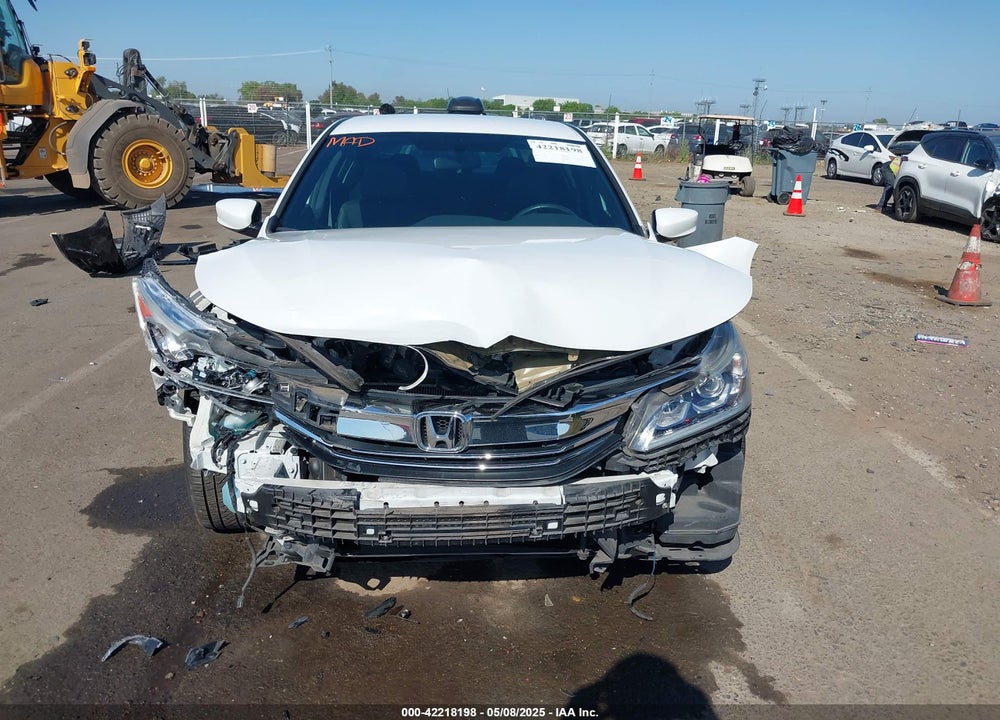 2017 HONDA ACCORD VIN: 1HGCR2F55HA304899