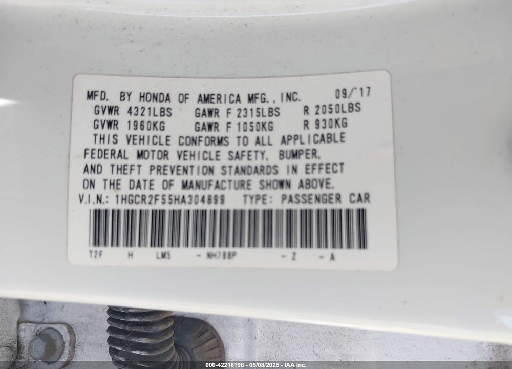 2017 HONDA ACCORD VIN: 1HGCR2F55HA304899