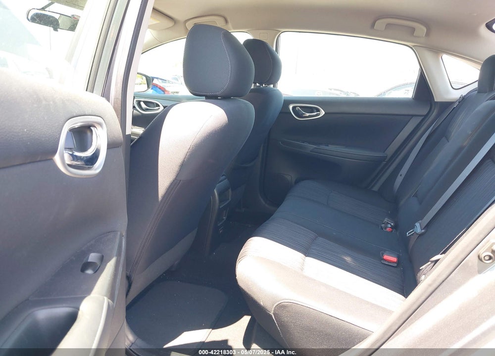 2019 NISSAN SENTRA SV VIN: 3N1AB7AP6KL612618