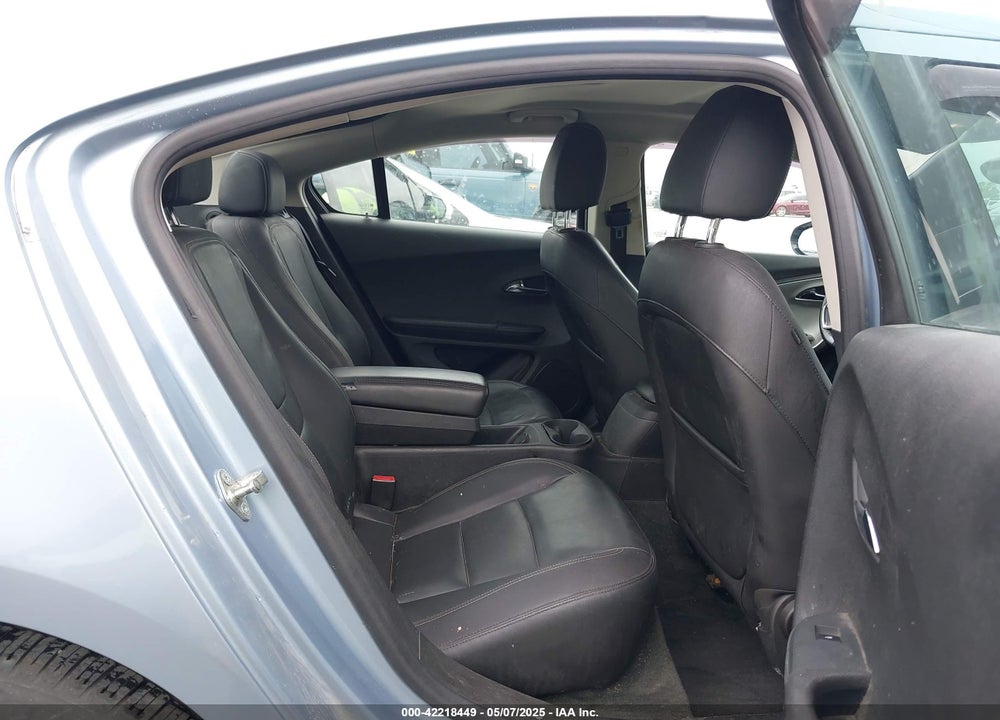 2013 CHEVROLET VOLT VIN: 1G1RB6E45DU122389
