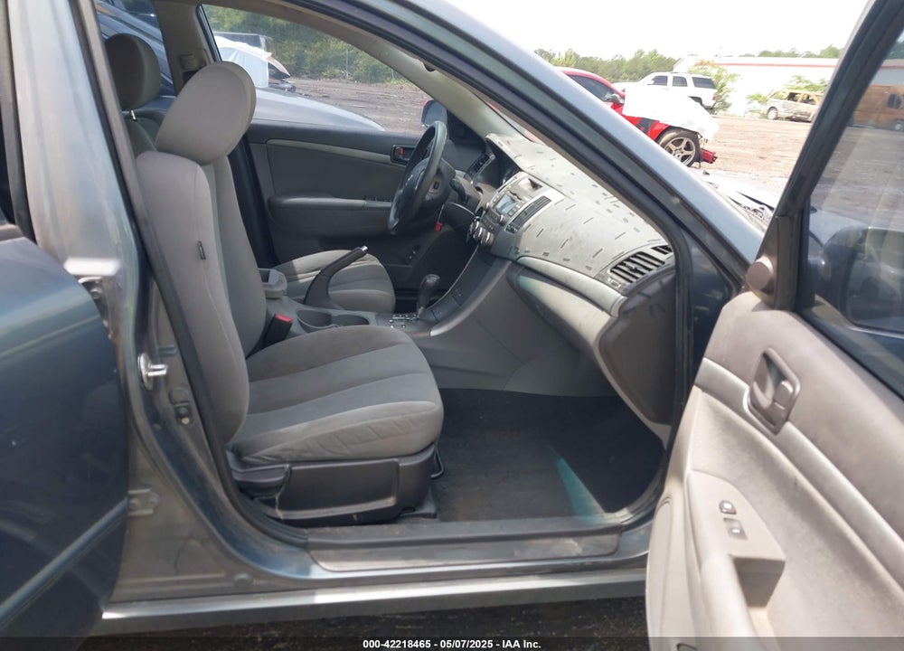 2010 HYUNDAI SONATA VIN: 5NPET4AC8AH581264