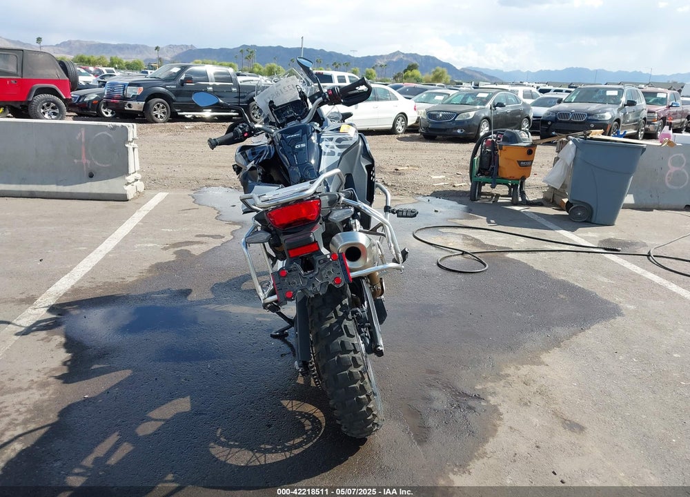 2023 BMW F 850 VIN: WB10K0305P6G96318