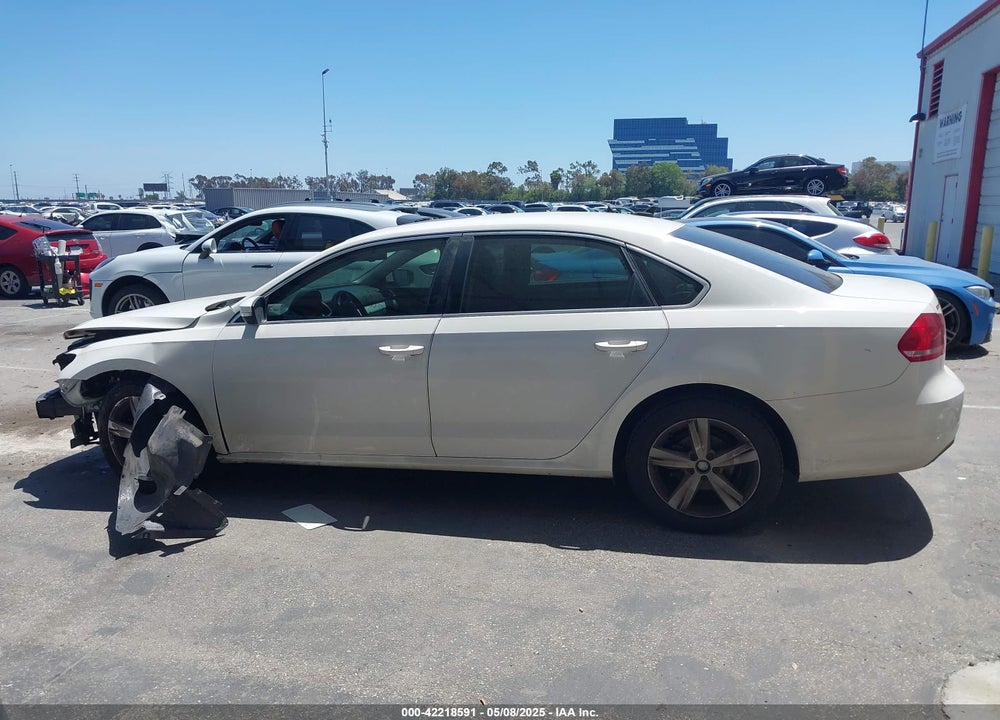 2013 VOLKSWAGEN PASSAT VIN: 1VWBN7A39DC037917