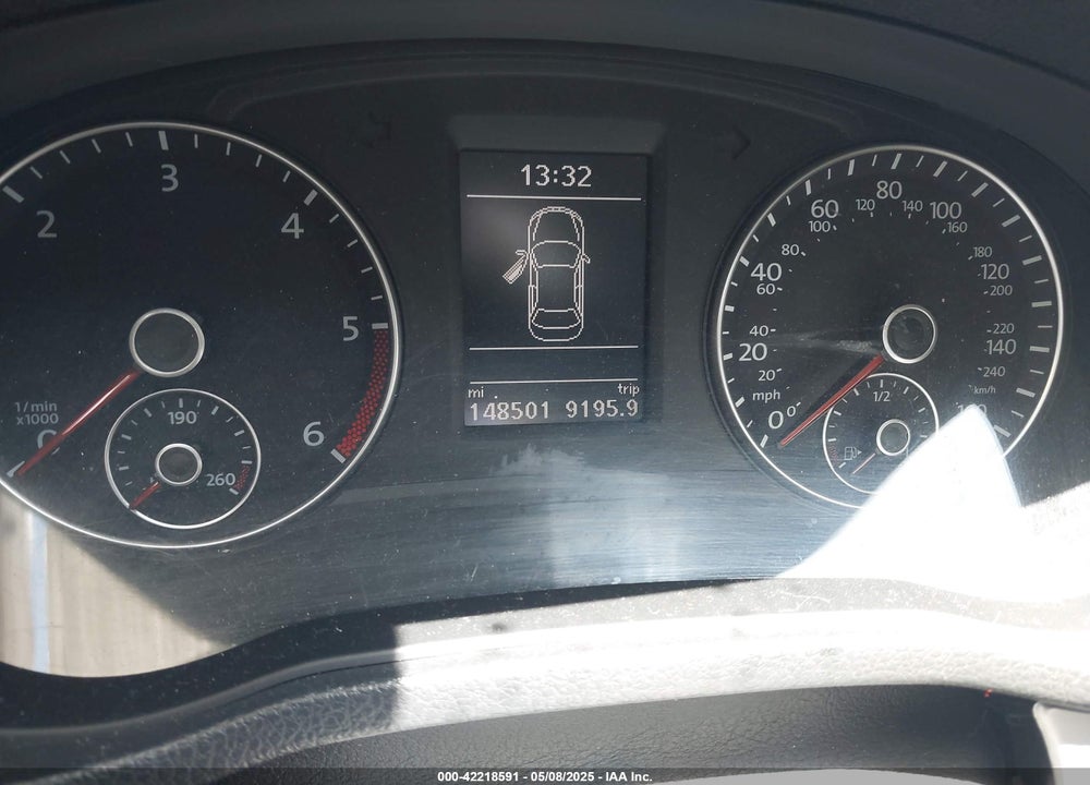 2013 VOLKSWAGEN PASSAT VIN: 1VWBN7A39DC037917