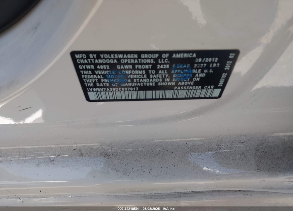 2013 VOLKSWAGEN PASSAT VIN: 1VWBN7A39DC037917