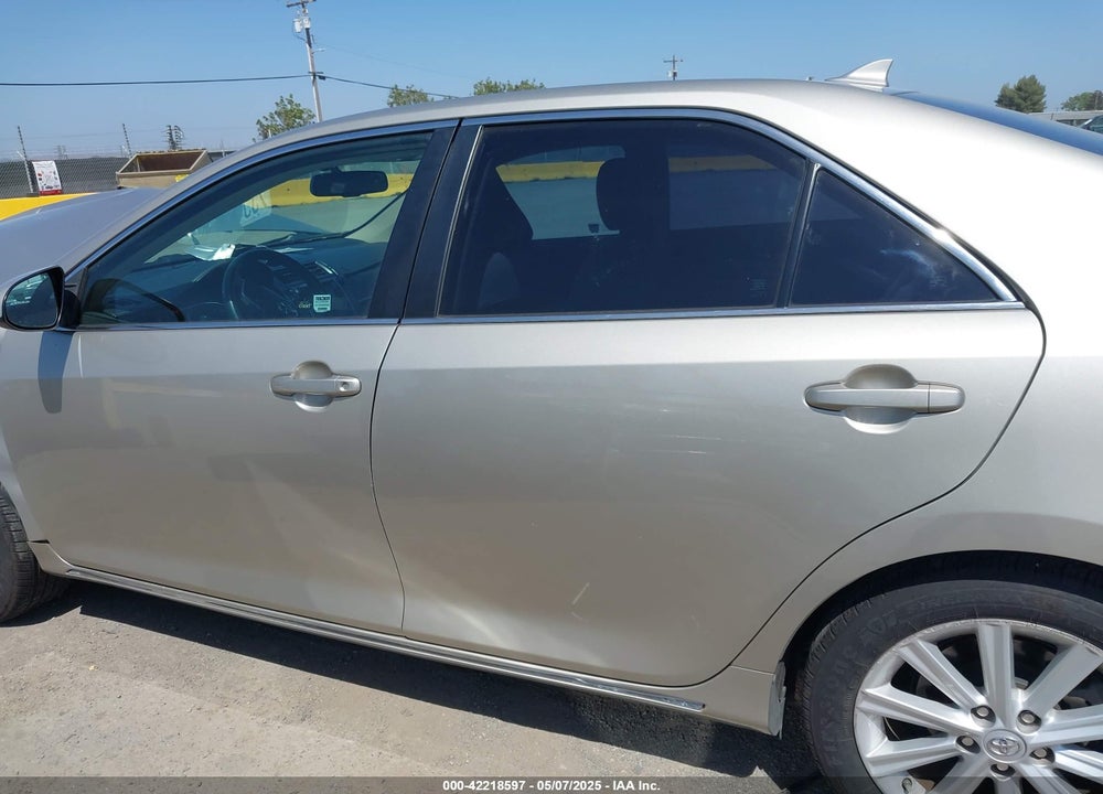 2014 TOYOTA CAMRY XLE V6 VIN: 4T1BK1FK7EU540443