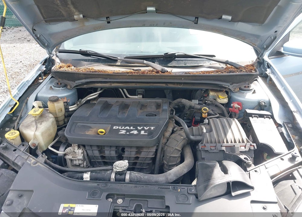 2014 CHRYSLER 200 LX VIN: 1C3CCBAB5EN207790