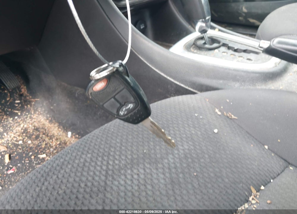 2014 CHRYSLER 200 LX VIN: 1C3CCBAB5EN207790