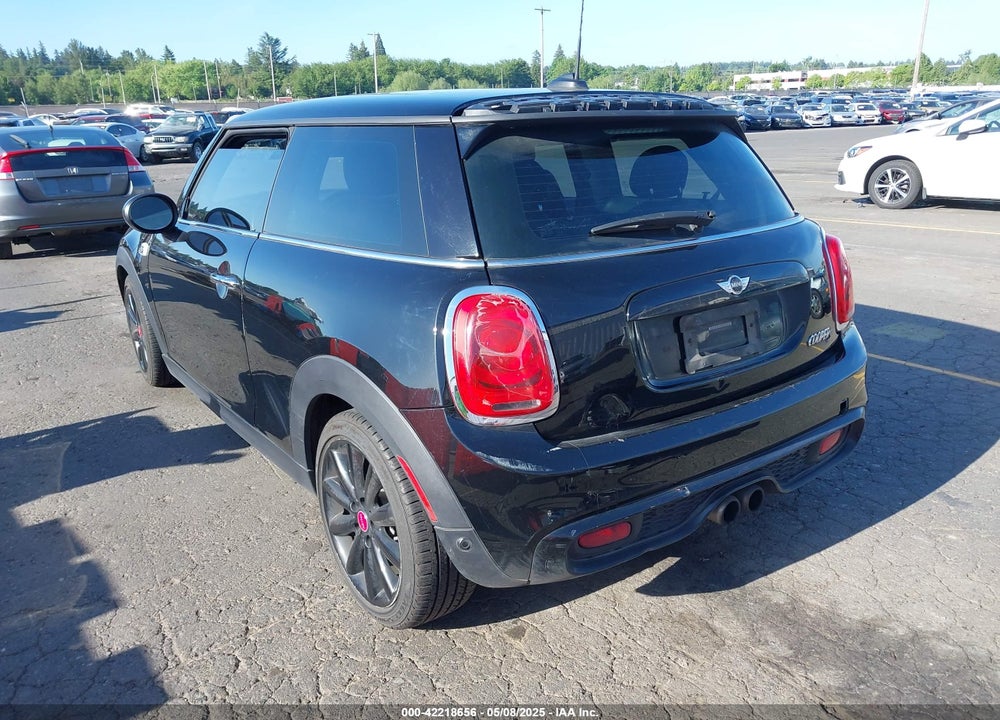 2015 MINI HARDTOP VIN: WMWXP7C52F2A59834