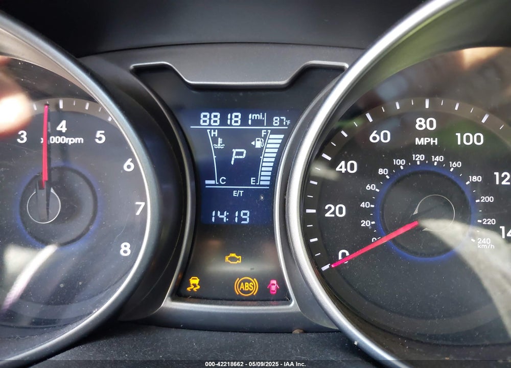 2017 HYUNDAI VELOSTER VIN: KMHTC6AD6HU307293