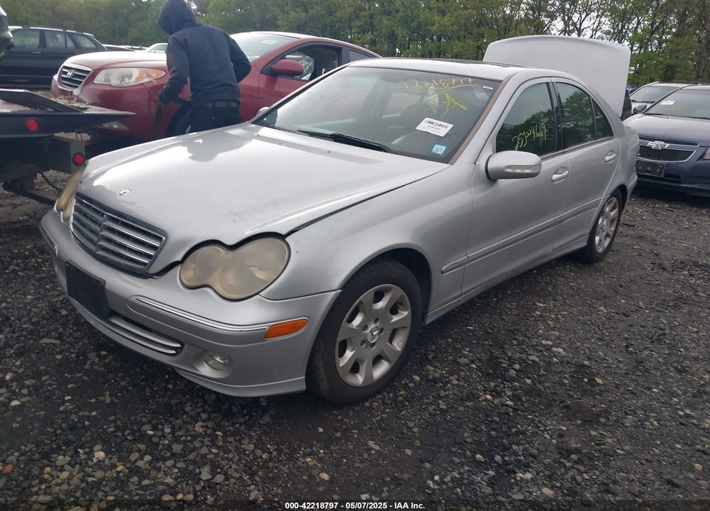 2005 MERCEDES-BENZ C 240 VIN: WDBRF81J85F562954