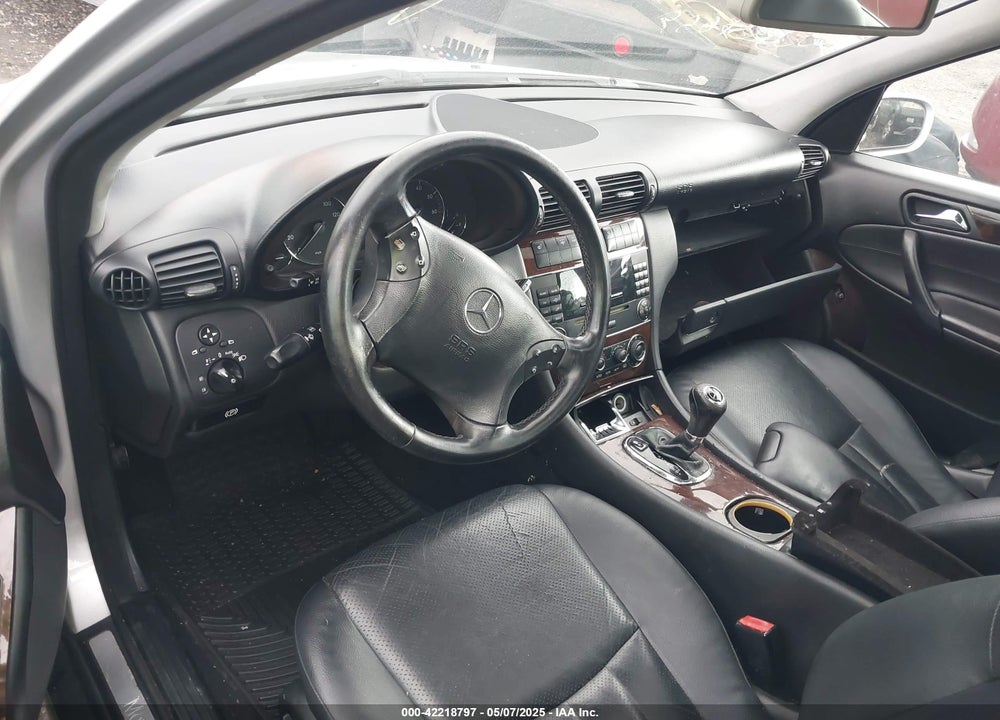 2005 MERCEDES-BENZ C 240 VIN: WDBRF81J85F562954