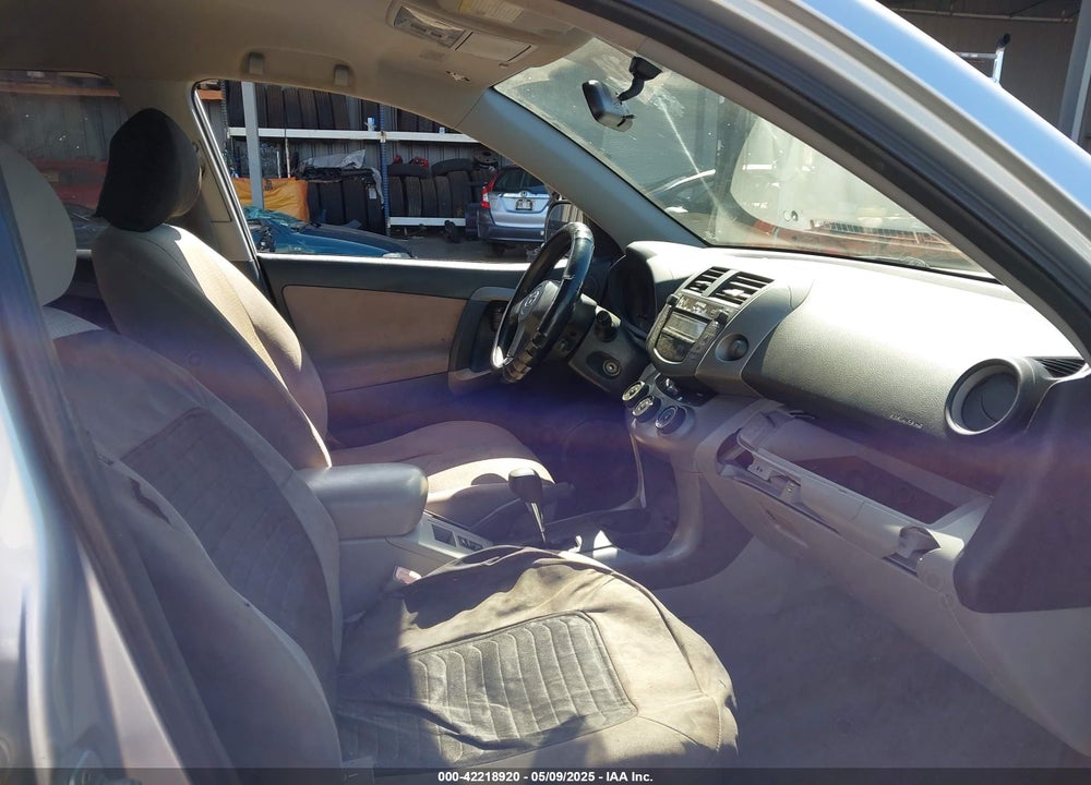 2006 TOYOTA RAV4 VIN: JTMZD33V465028710