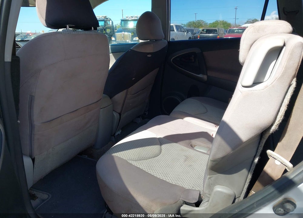 2006 TOYOTA RAV4 VIN: JTMZD33V465028710