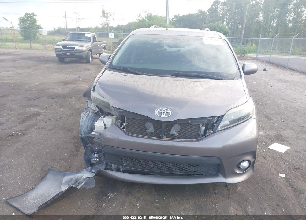 2016 TOYOTA SIENNA VIN: 5TDXK3DC2GS718624