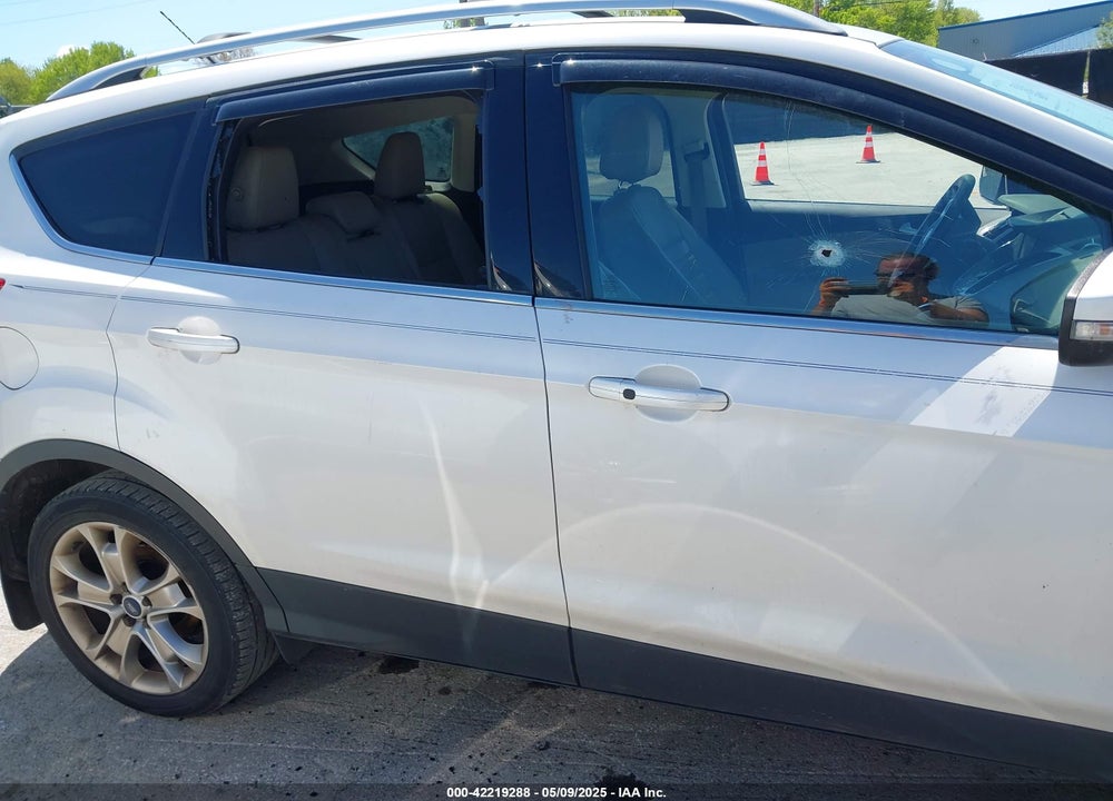 2015 FORD ESCAPE VIN: 1FMCU0J91FUA50191