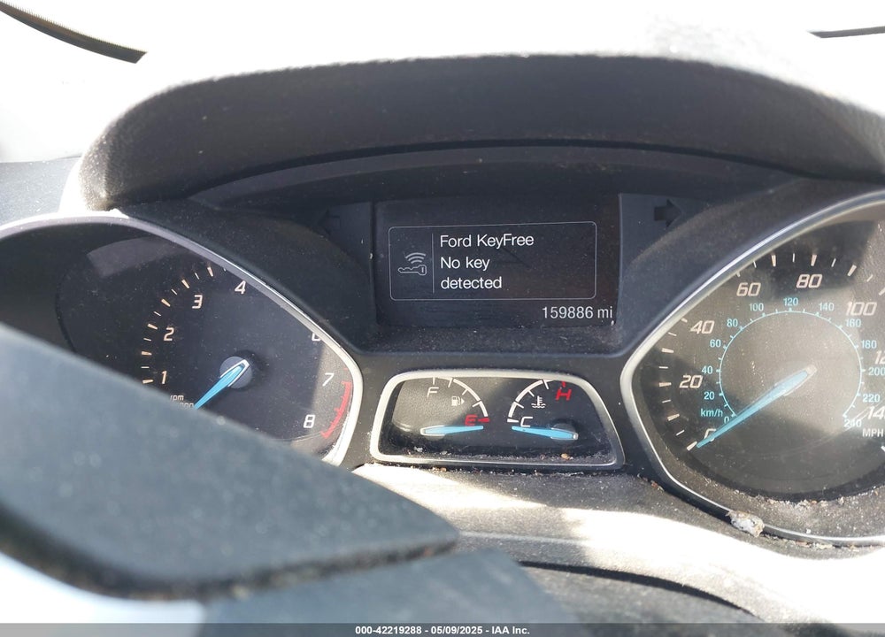 2015 FORD ESCAPE VIN: 1FMCU0J91FUA50191
