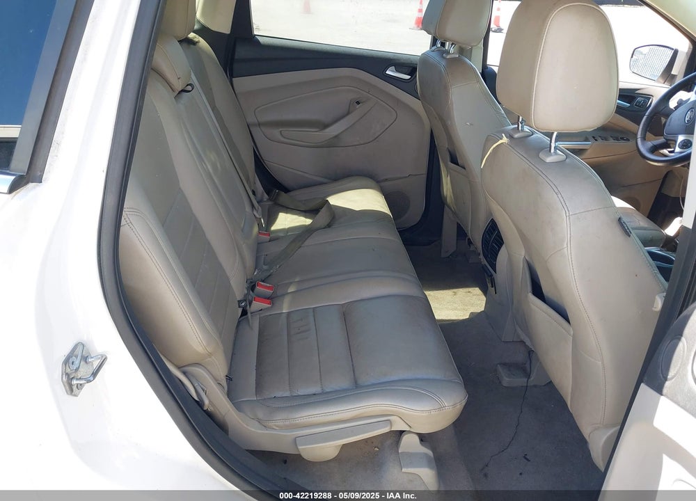 2015 FORD ESCAPE VIN: 1FMCU0J91FUA50191