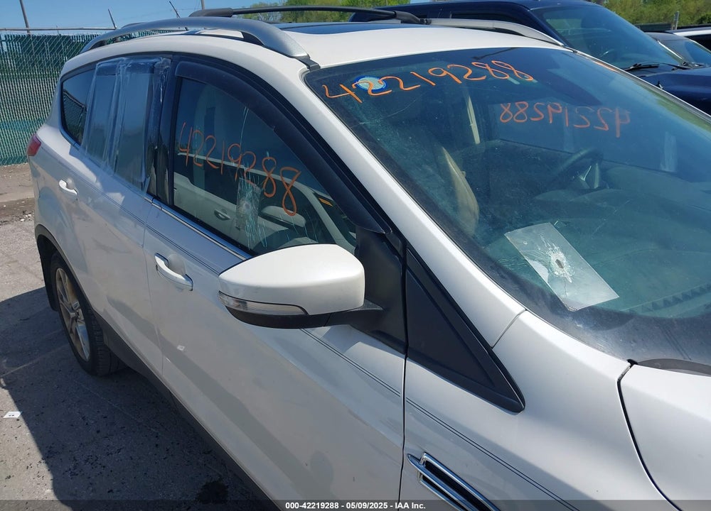 2015 FORD ESCAPE VIN: 1FMCU0J91FUA50191