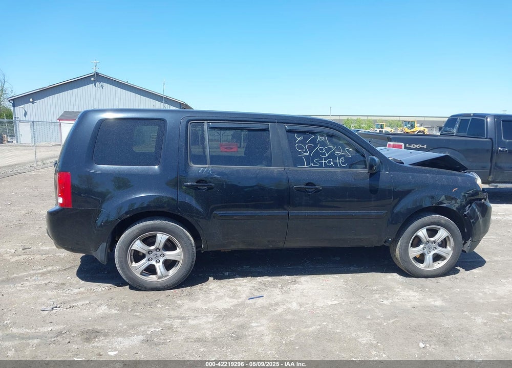 2012 HONDA PILOT VIN: 5FNYF4H45CB006236