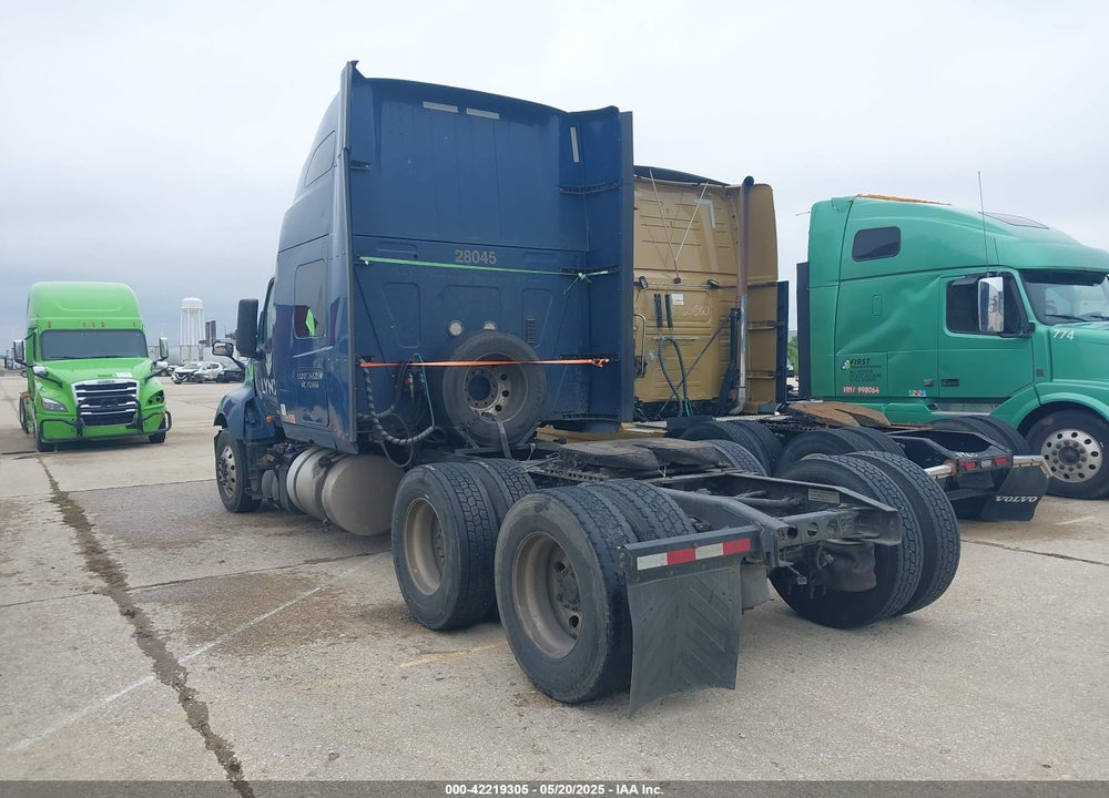 2018 INTERNATIONAL LT VIN: 3HSDZAPR1JN532598