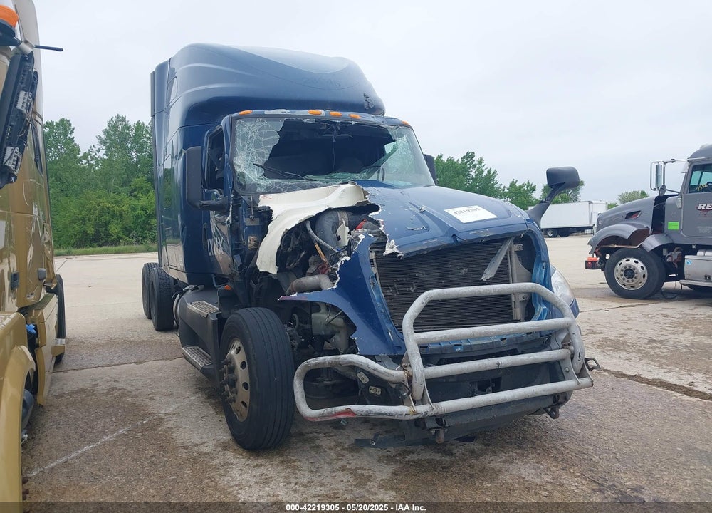 2018 INTERNATIONAL LT VIN: 3HSDZAPR1JN532598