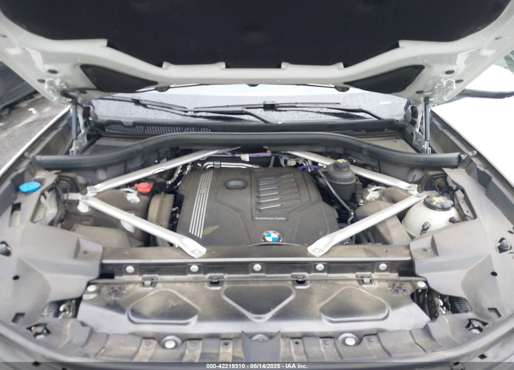 2022 BMW X7 VIN: 5UXCW2C06N9N07716