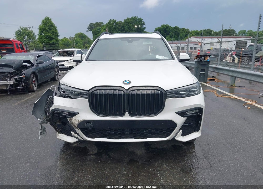 2022 BMW X7 VIN: 5UXCW2C06N9N07716