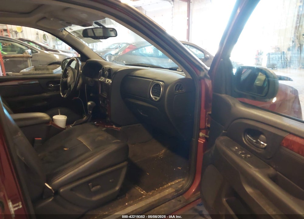 2008 GMC ENVOY SLT VIN: 1GKDT13S382162527