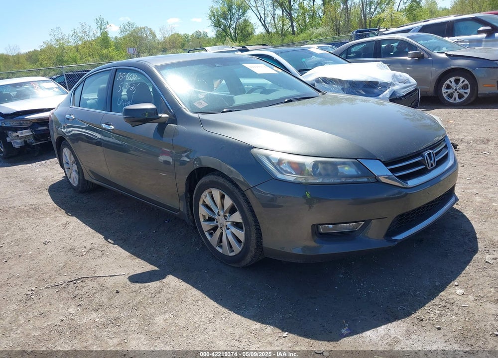 2013 HONDA ACCORD EX-L V-6 VIN: 1HGCR3F84DA004510