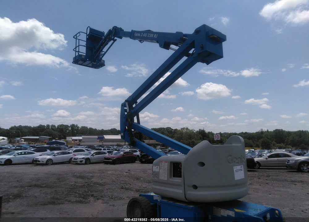 2014 GENIE Z-40/23N RJ LIFT VIN: Z40N142502