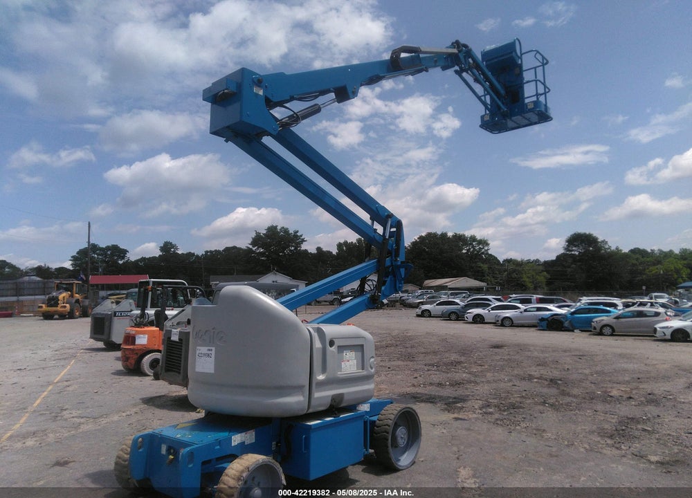2014 GENIE Z-40/23N RJ LIFT VIN: Z40N142502