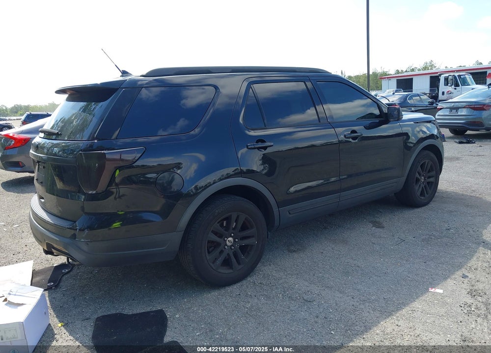 2018 FORD EXPLORER VIN: 1FM5K7D85JGB04304