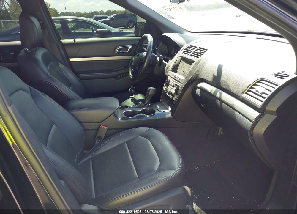 2018 FORD EXPLORER VIN: 1FM5K7D85JGB04304