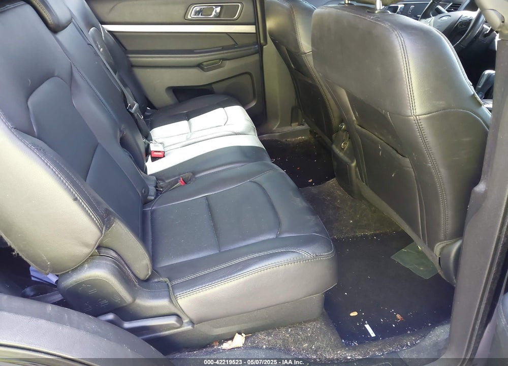 2018 FORD EXPLORER VIN: 1FM5K7D85JGB04304