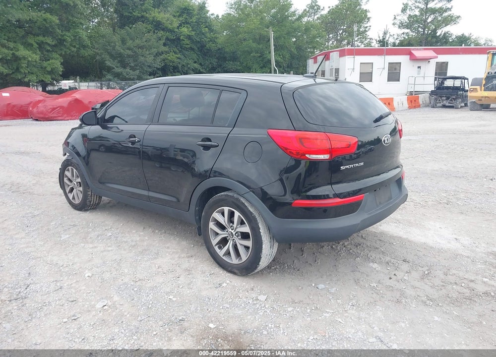2016 KIA SPORTAGE LX VIN: KNDPB3AC1G7805669