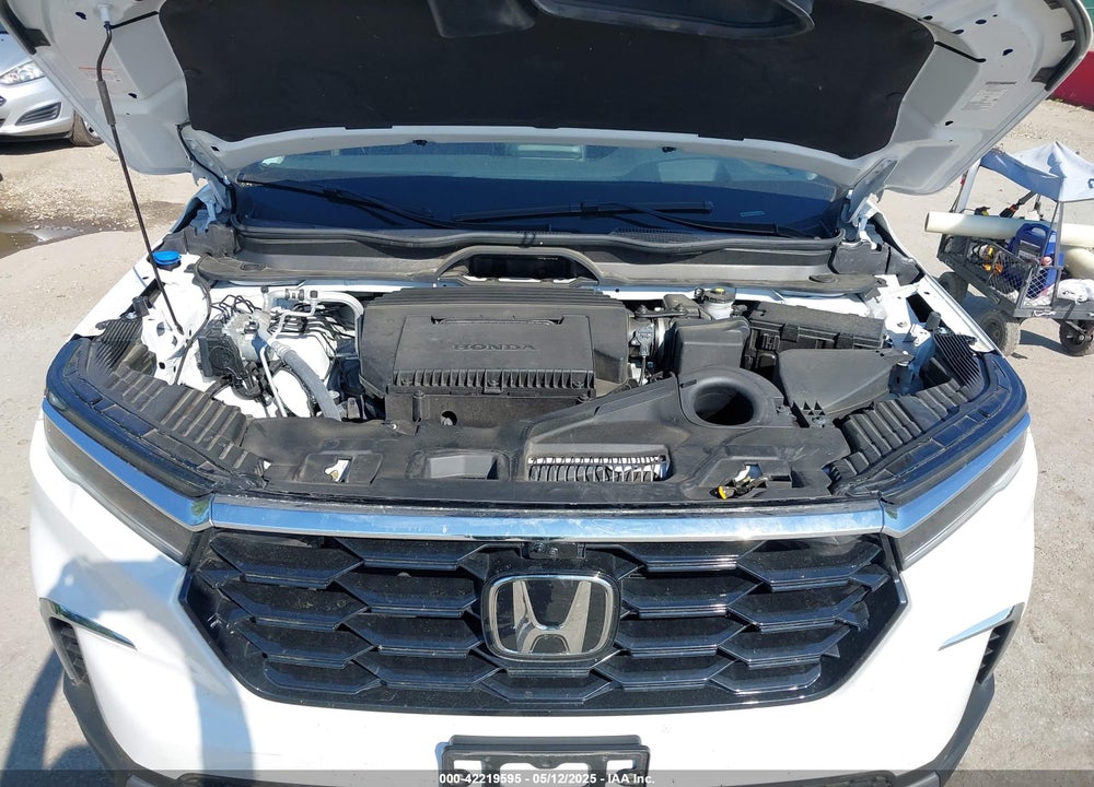 2023 HONDA PILOT VIN: 5FNYG1H82PB046438