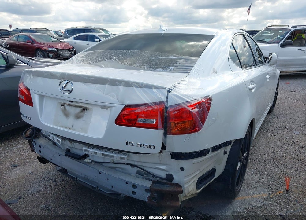 2008 LEXUS IS 350 VIN: JTHBE262685021012