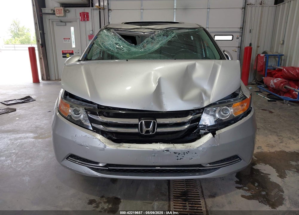 2015 HONDA ODYSSEY VIN: 5FNRL5H69FB047395