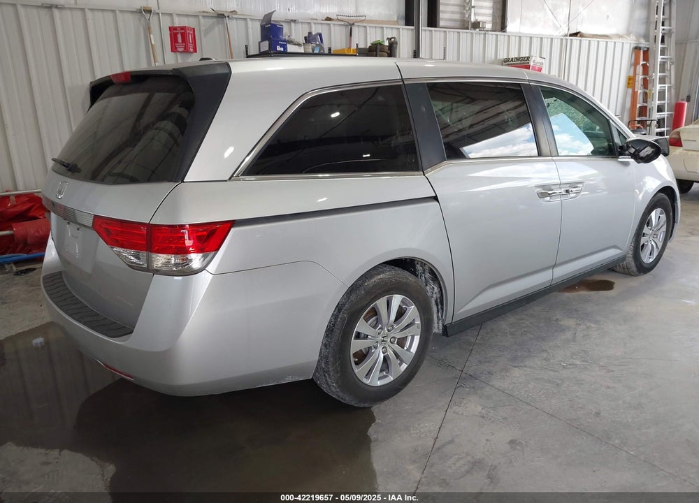 2015 HONDA ODYSSEY VIN: 5FNRL5H69FB047395