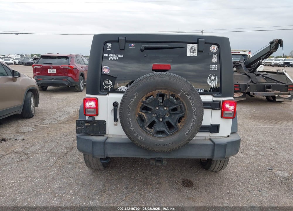 2018 JEEP WRANGLER JK UNLIMITED SPORT S 4X4 VIN: 1C4HJWDG2JL928693