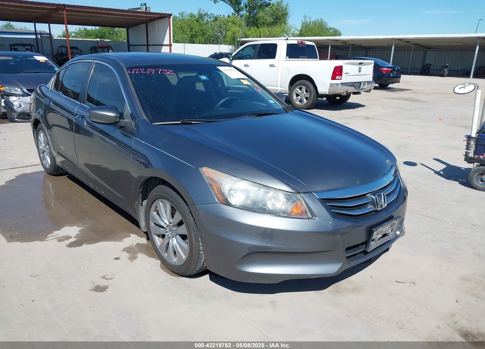 2012 HONDA ACCORD 2.4 EX VIN: 1HGCP2F77CA136232